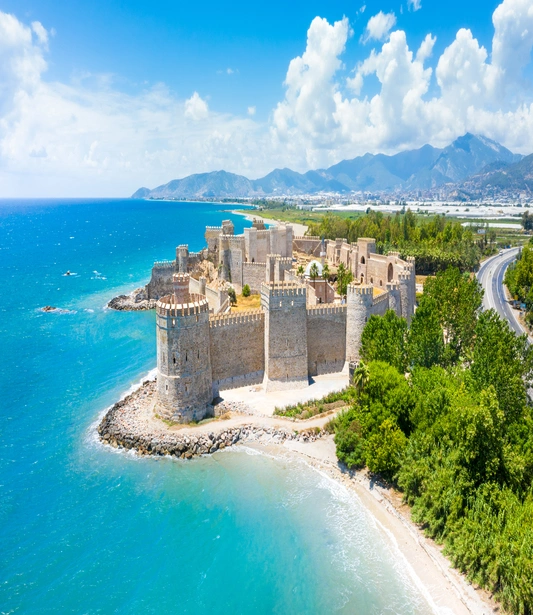 Mersin Gezilecek Yerler: Akdeniz'in Saklı Cenneti Rehberi