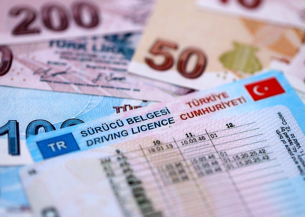 ehliyet-yenileme-2026-ucreti-ve-gerekli-belgeler